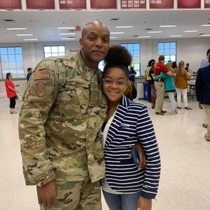 Meet your Posher, Samaki